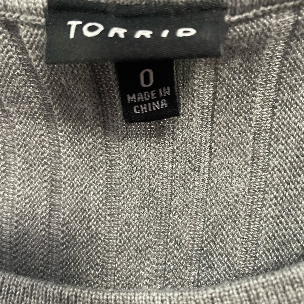 Shorty sleeve sweater dress